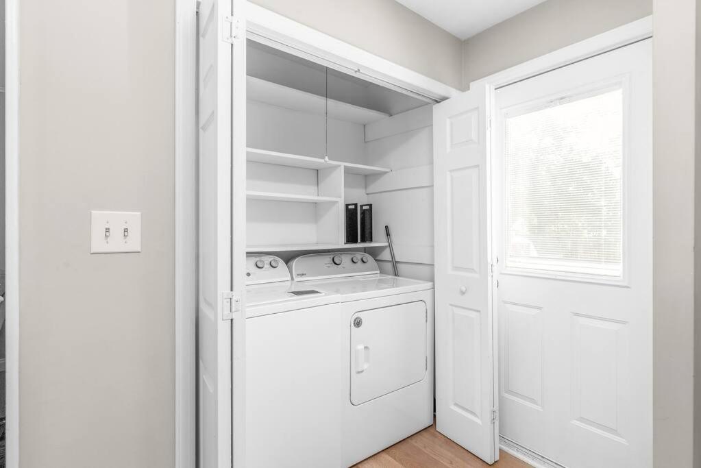 Apartament Spotless 4Br Near Clt Uptown, Fast Wi-Fi Charlotte Zewnętrze zdjęcie